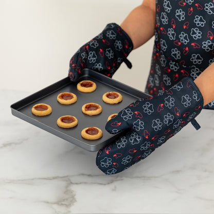Distinctly Designed Oven Mitts - Set of 2