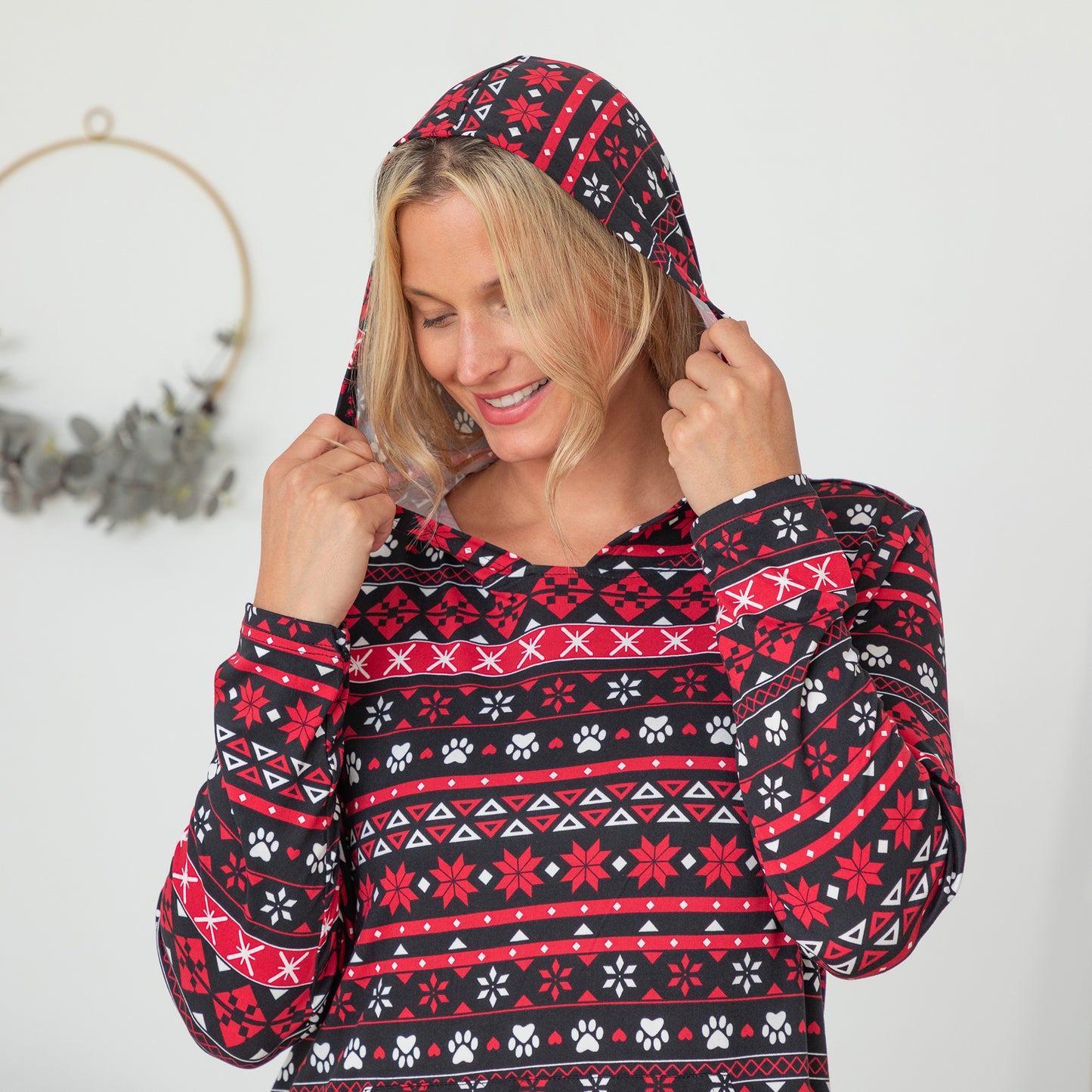 Traditional Nordic Paws Soft Touch Hooded Nightgown