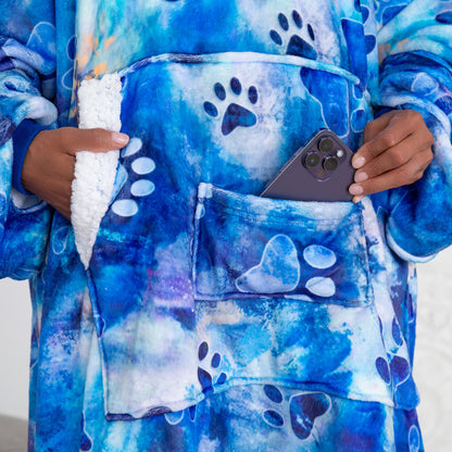 Super Cozy&trade; Deluxe Paw Print Wearable Blanket