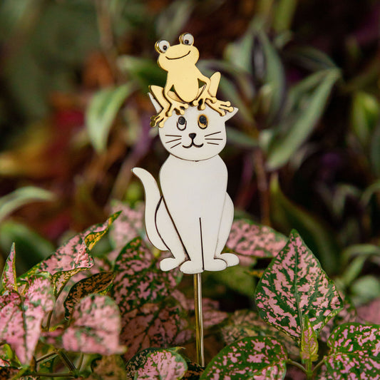 Happy Cat & Frog Mixed Metal Plant Stake
