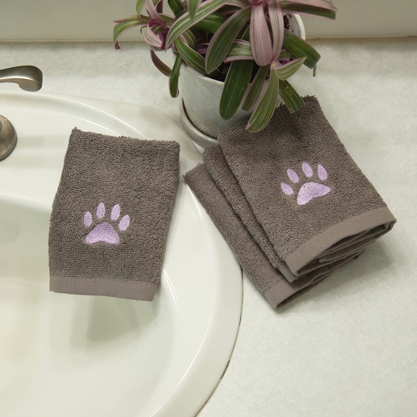 Embroidered Paw Wash Cloth - Set of 4