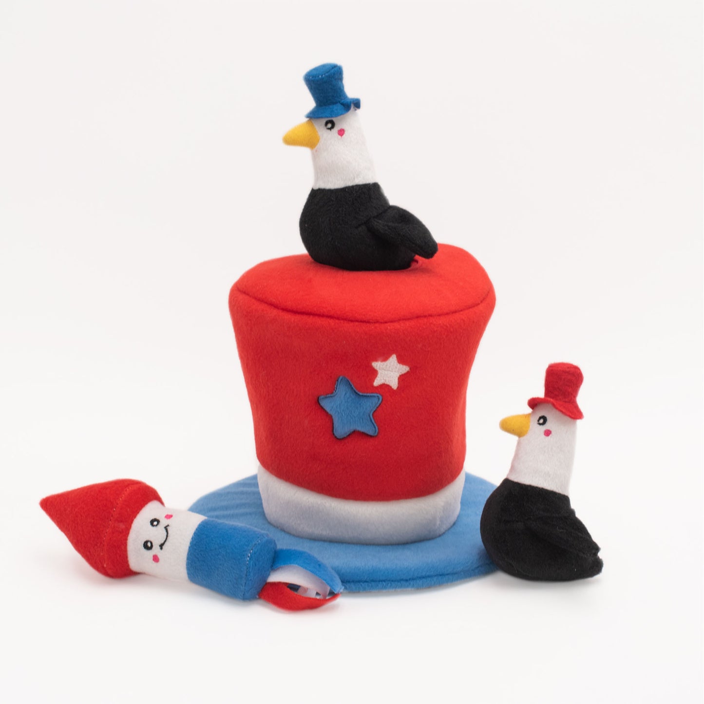 Zippy Paws&reg; Zippy Burrow&trade; Americana Top Hat Dog Toy
