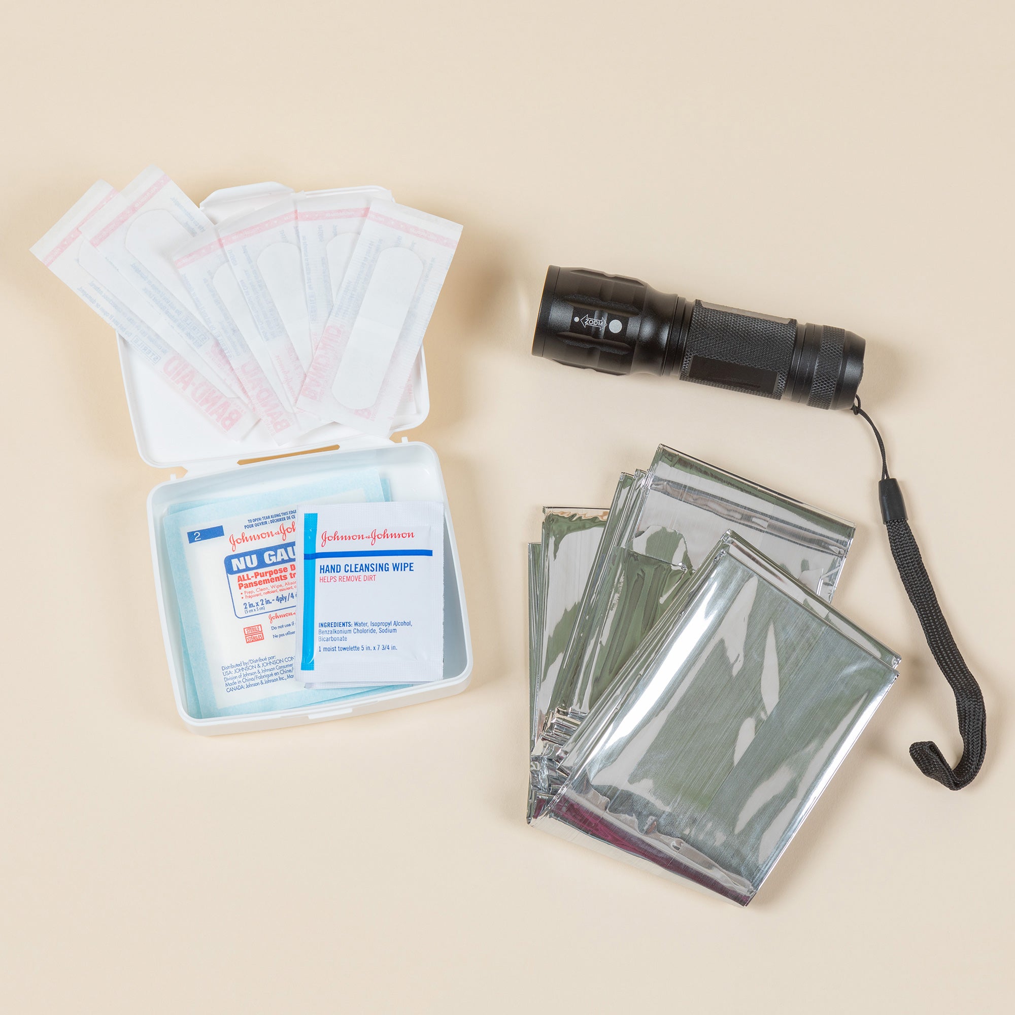 Disaster Aid Emergency Kits