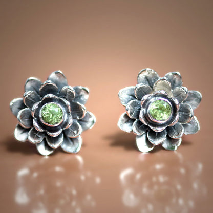 Green-Eyed Lotus Peridot Button Earrings