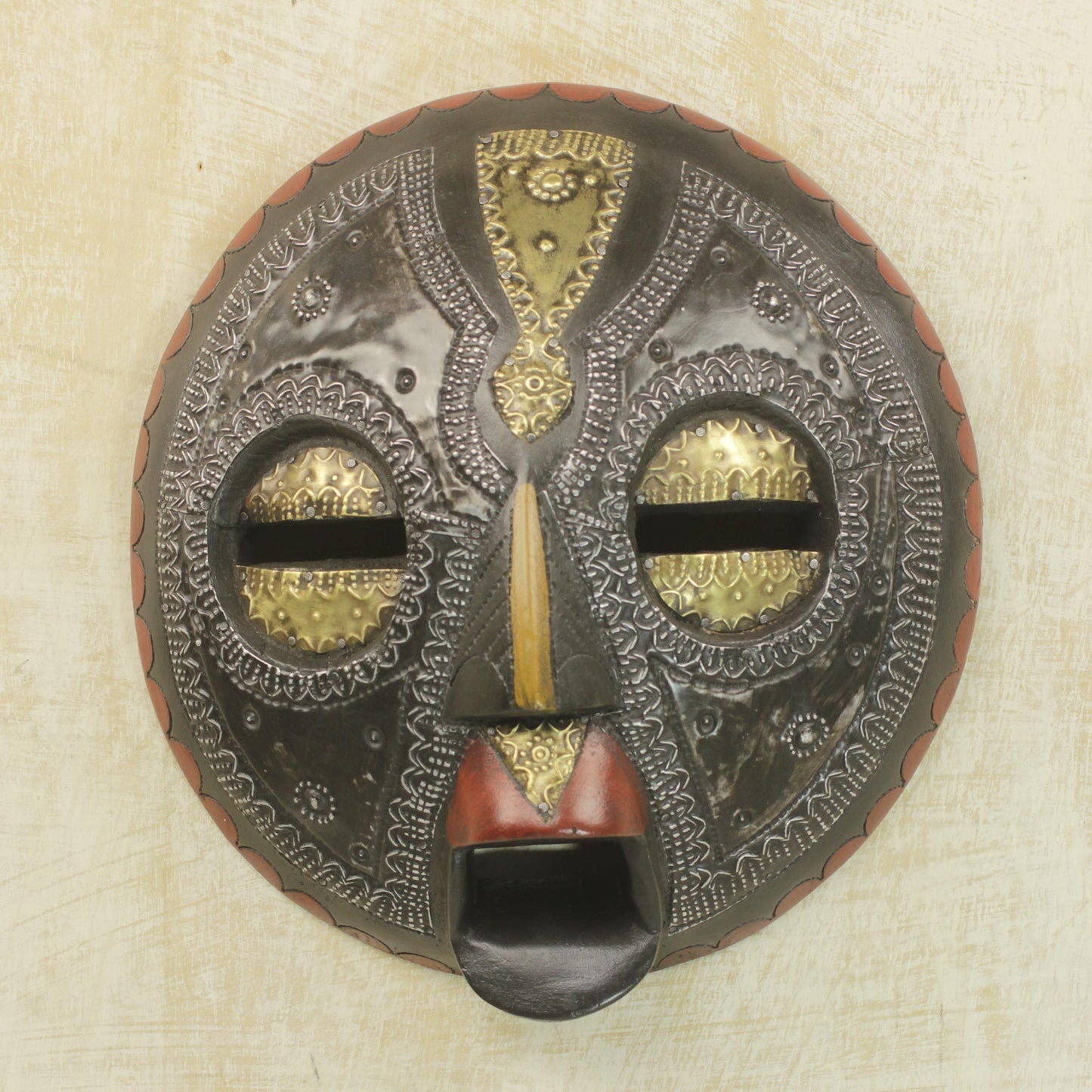 Sign of Protection Sese Wood Wall Mask