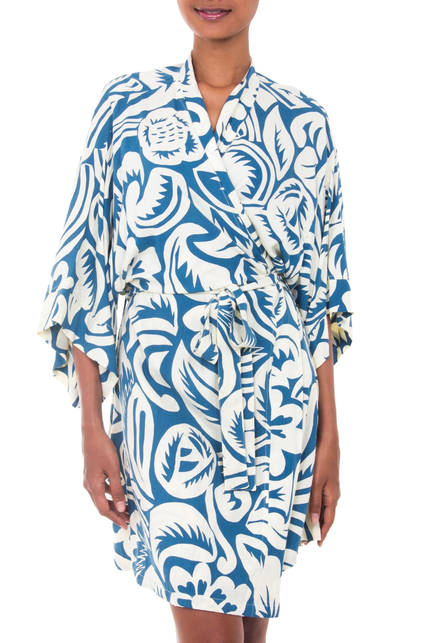Blue Floral Jungle Tropical Print Women's Blue and Ivory Rayon Robe