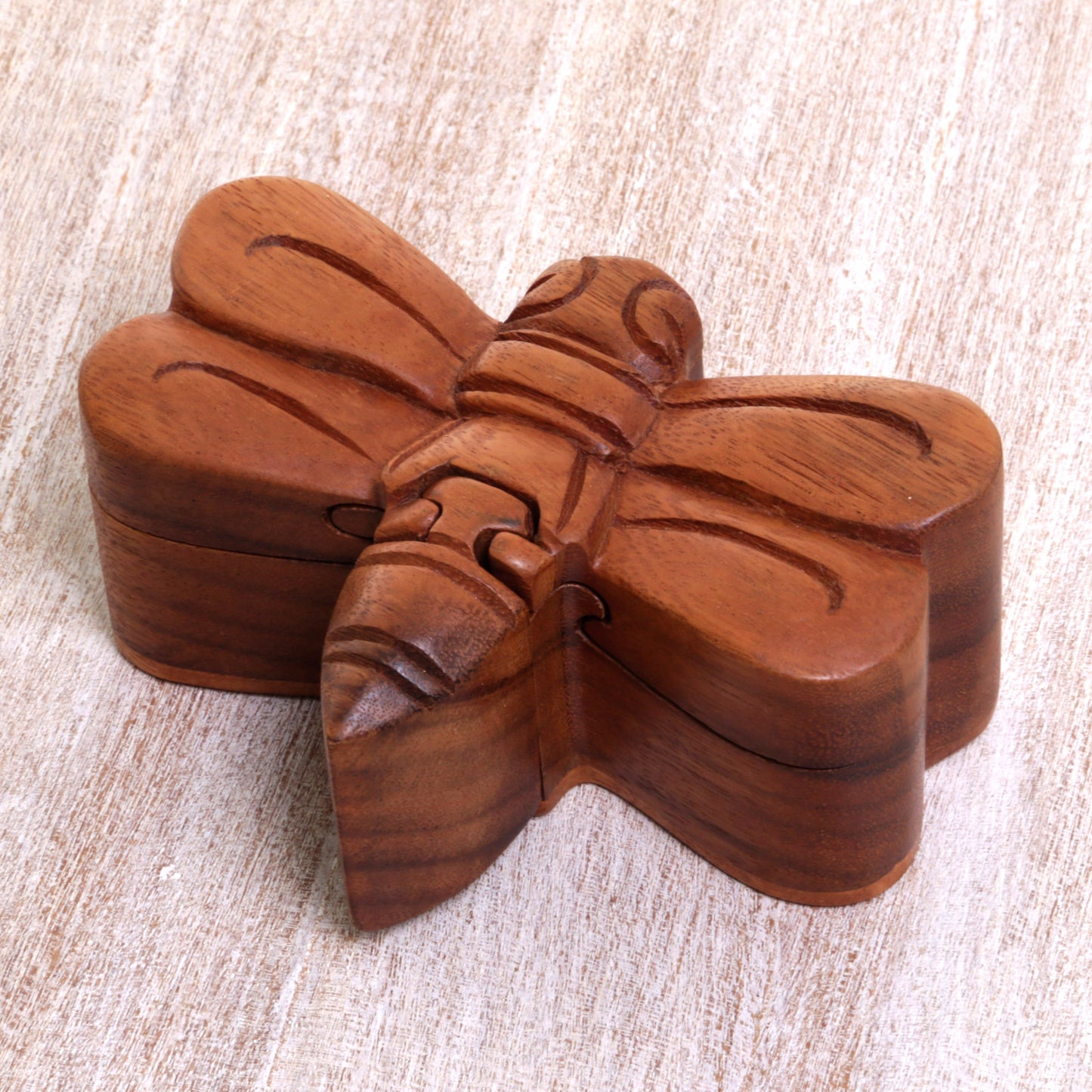 Dragonfly Handmade Indonesian Dragonfly Suar Wood Decorative Box