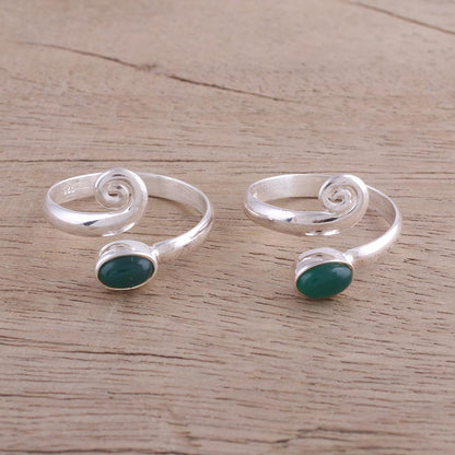 Green Curl Two Green Onyx and Sterling Silver Toe Rings from India