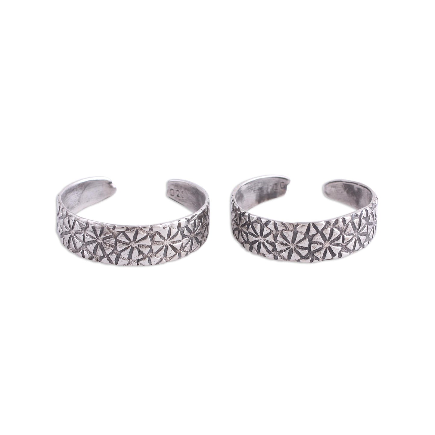 Floral Saga Pair of Floral Sterling Silver Toe Rings from India