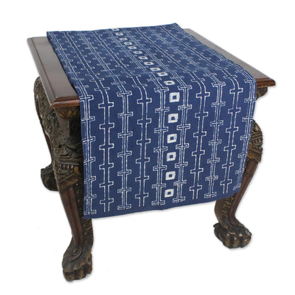 Continuous Chain Handcrafted Indigo and White Cotton Batik Table Runner