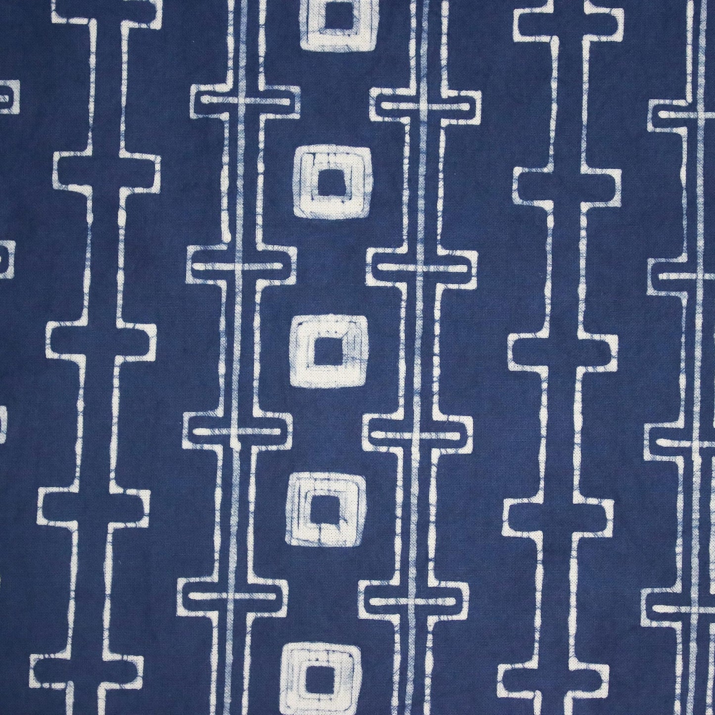 Continuous Chain Handcrafted Indigo and White Cotton Batik Table Runner